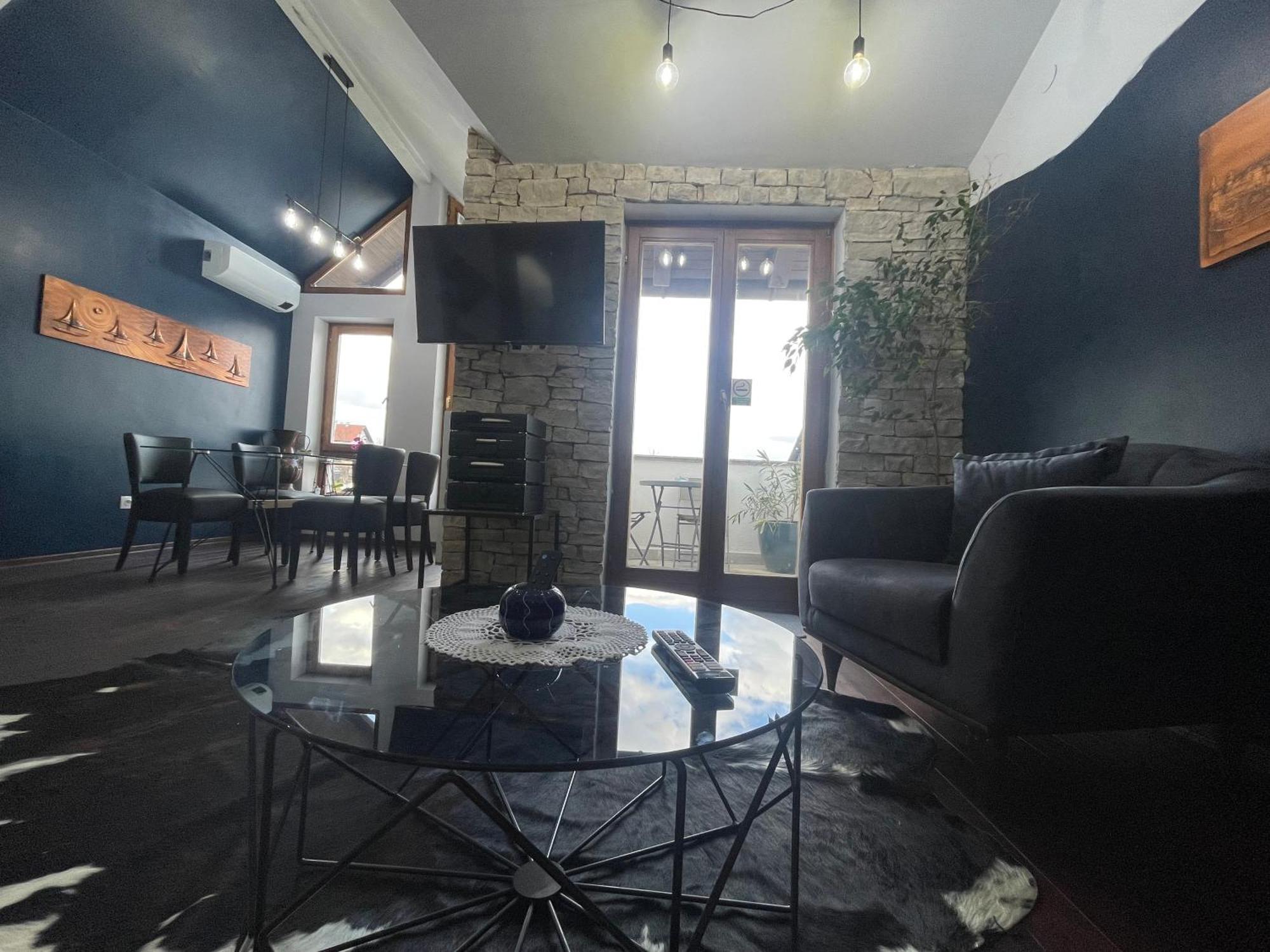 Vila Milka - Balkon - Besplatan Parking - Samostalna Prijava Karlovac Exteriér fotografie